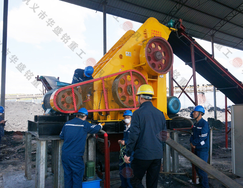 磚廠雙級無篩底粉碎機(jī) 磚廠雙級無篩底粉碎機(jī)